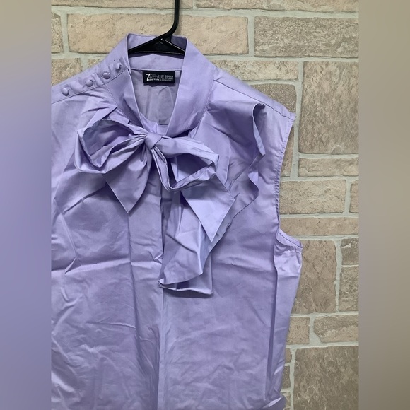 7th Avenue Design - Lavender Sleeveless Top with bow collar - Picture 5 of 7